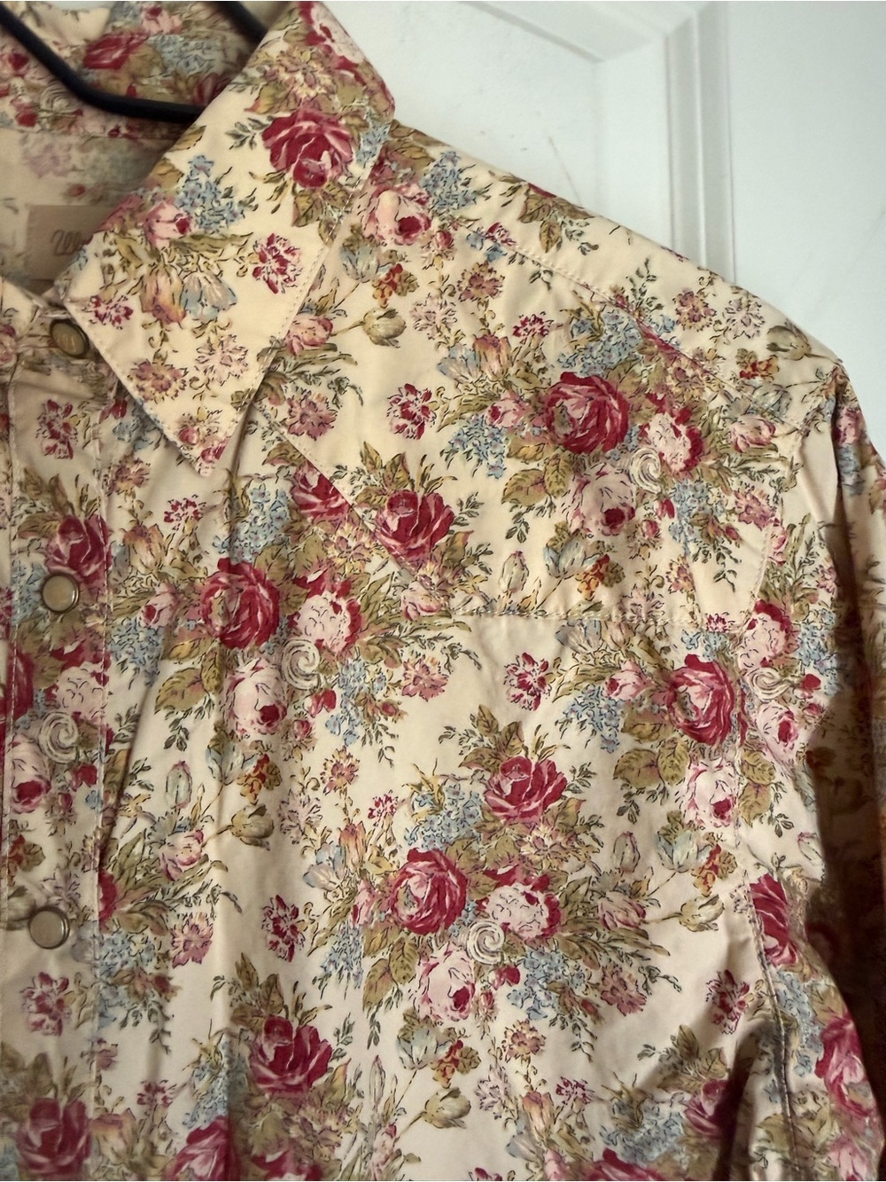 Wrangler Cream Shirt Rose Floral Print M pearl snap cotton long sleeve rodeo - Picture 5 of 7